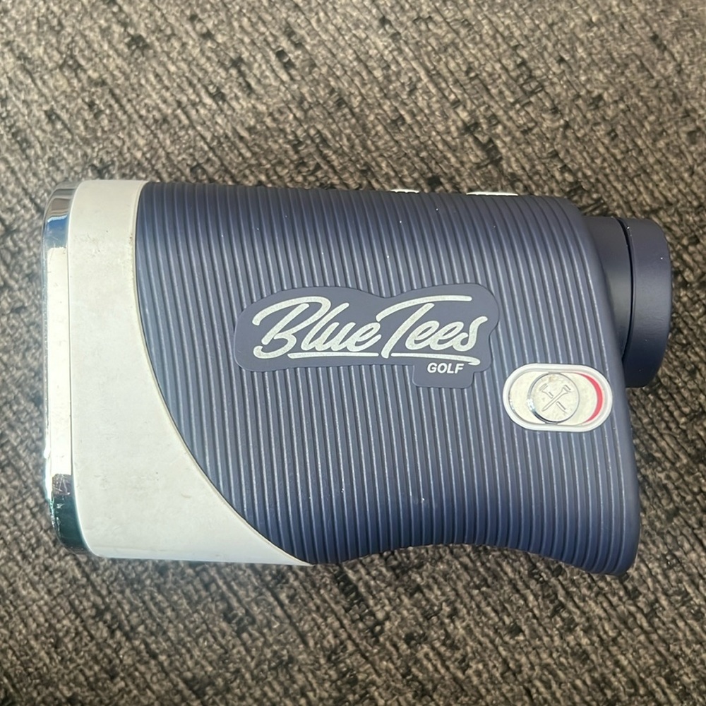 Blue Tees 3 Max rangefinder
